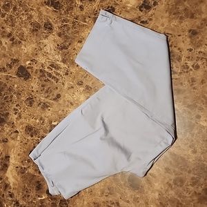 Old Navy Light Blue Capris Women’s Size 8